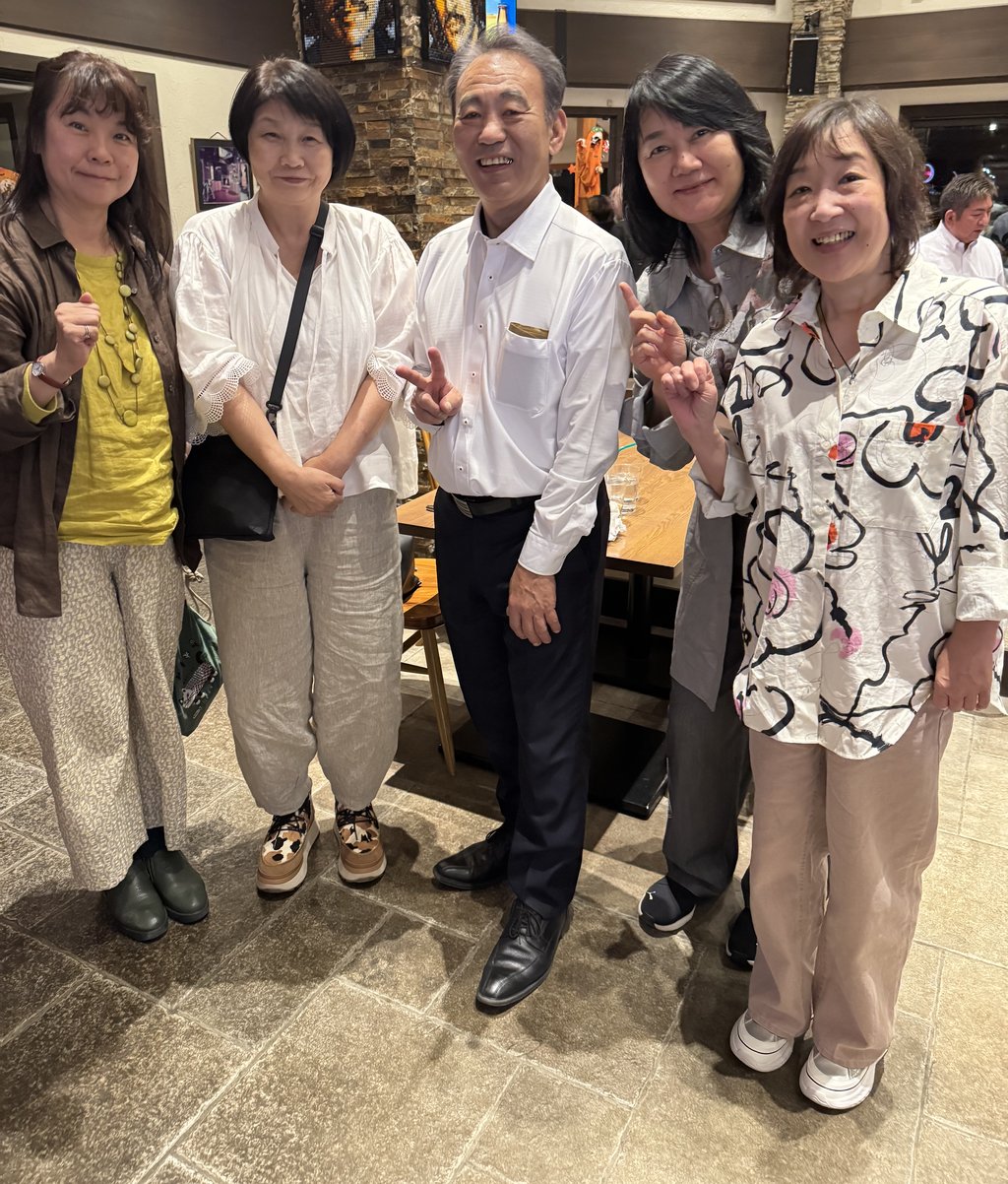 西銘社長と一緒に記念撮影